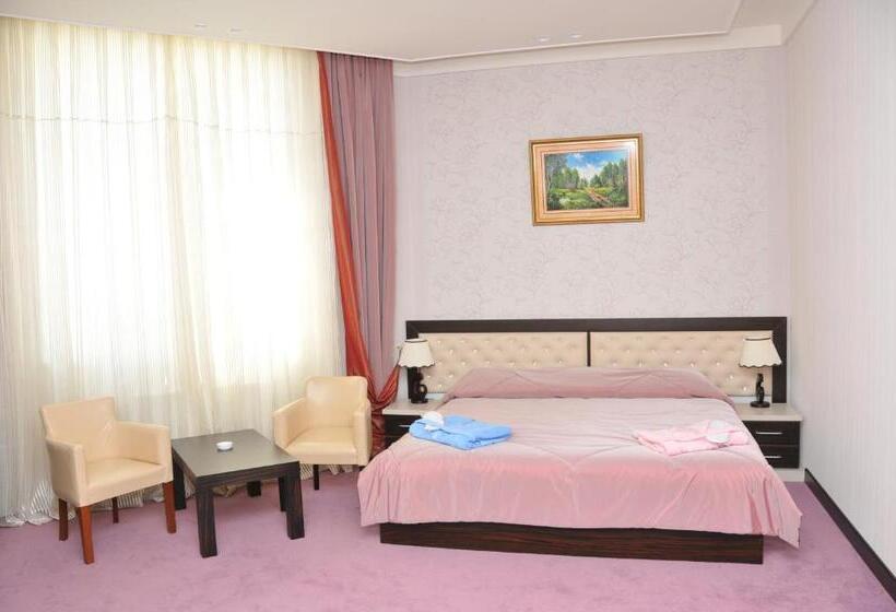 هتل Aysberq Resort