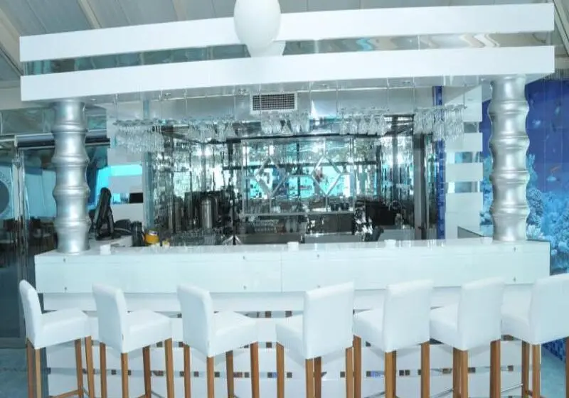 هتل Aysberq Resort