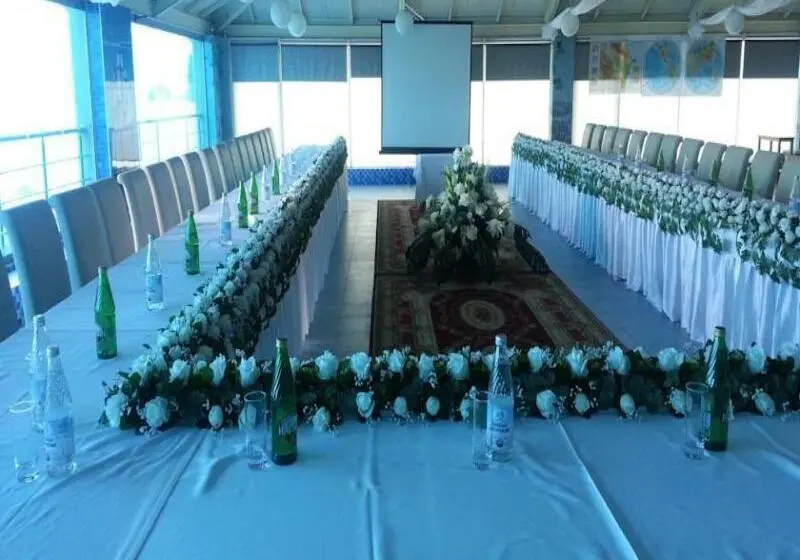 هتل Aysberq Resort
