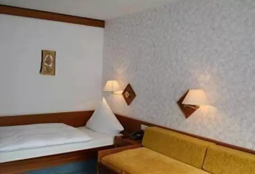 فندق Bergfrieden