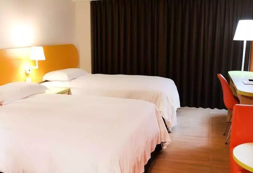 هتل Fullon Poshtel Kenting