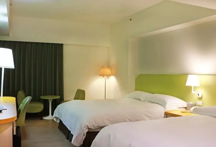 هتل Fullon Poshtel Kenting