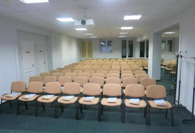 هتل Health & Wellness Center Energetikas