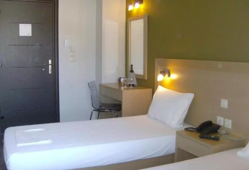 בית מלון כפרי Ionion