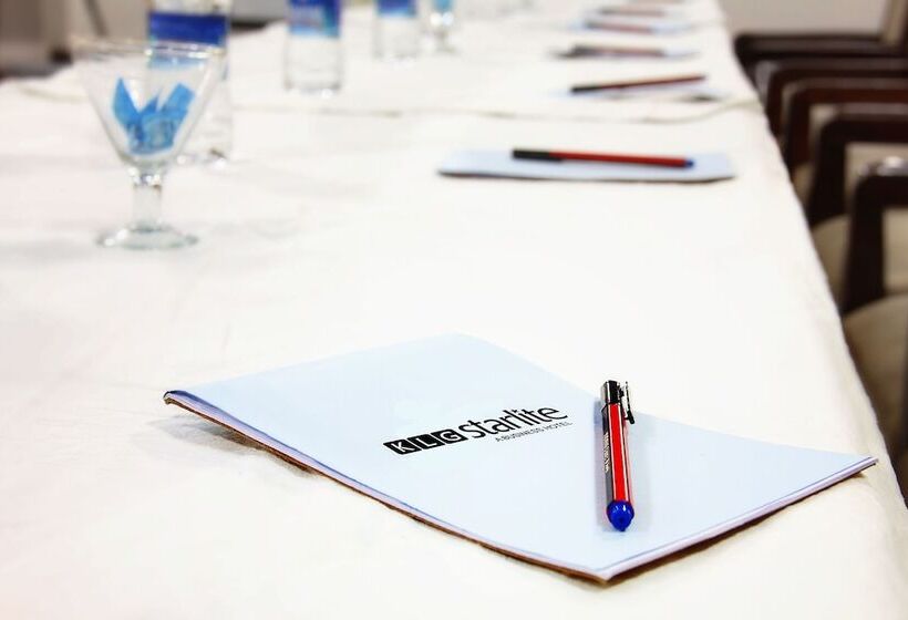 Отель Mercure Chandigarh Tribune Chowk