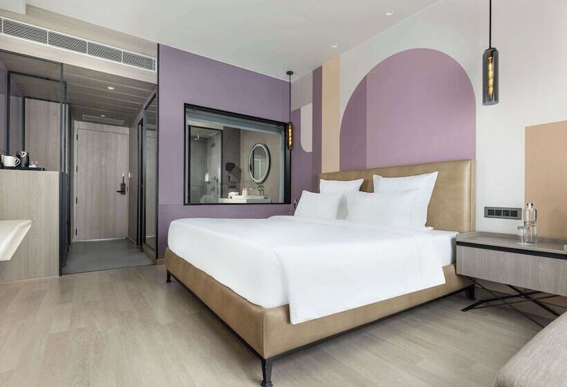 Отель Mercure Chandigarh Tribune Chowk