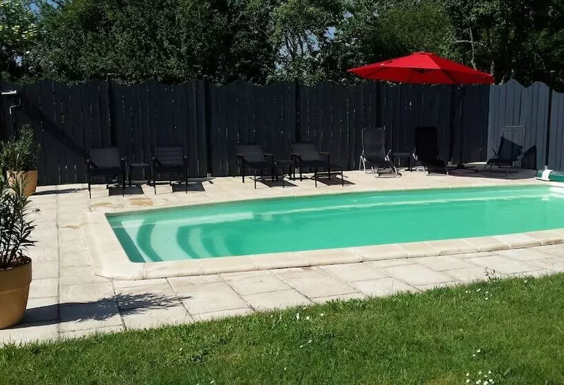 Hotelli La Pomme D Or