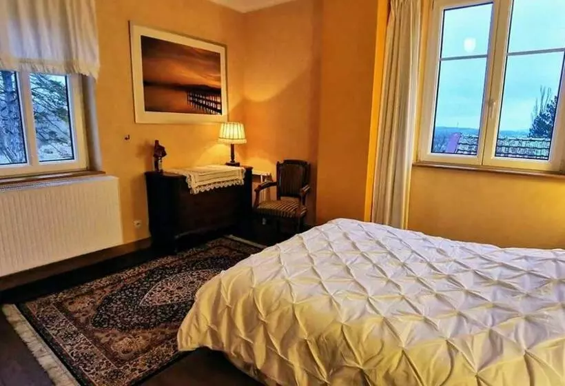 فندق La Tirelire