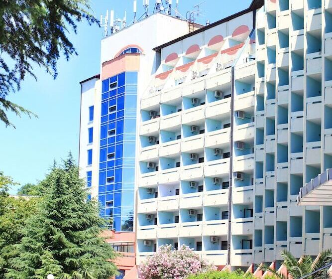 בית מלון כפרי Magadan Health Resort