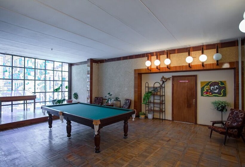 בית מלון כפרי Magadan Health Resort