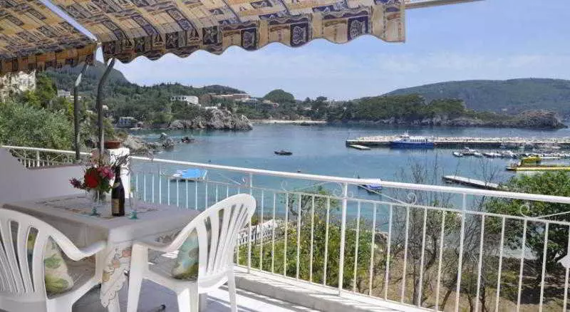 בית מלון כפרי Molos Beach Apartments