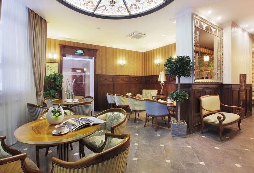 فندق Palais Royal