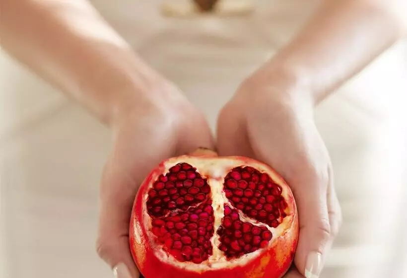 Отель Pomegranate Wellness Spa