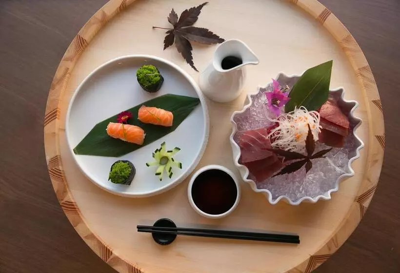 Отель Pomegranate Wellness Spa