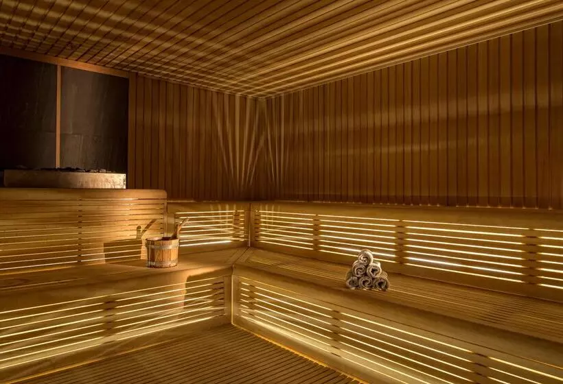 Отель Pomegranate Wellness Spa