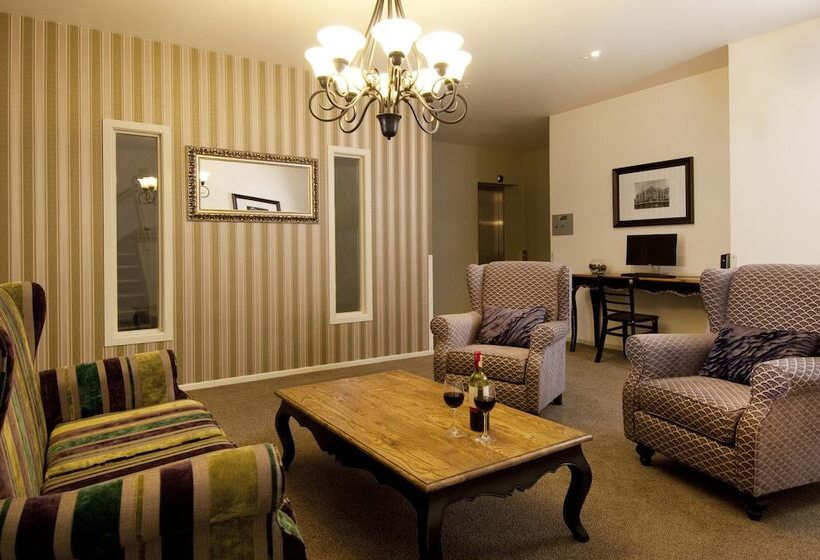 Hotel Quest Hamilton Serviced Apartments