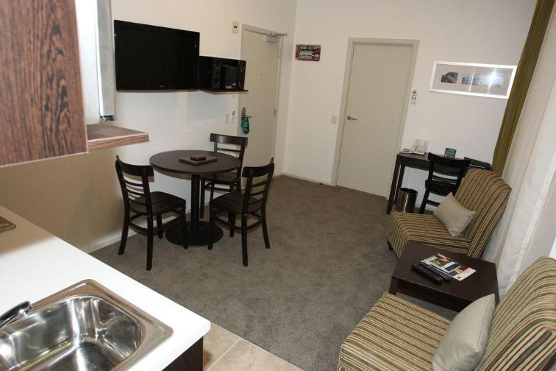 Hotel Quest Hamilton Serviced Apartments