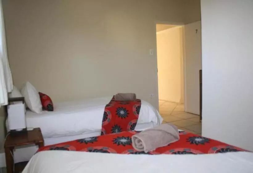 Planet Scuba Bed And Breakfast