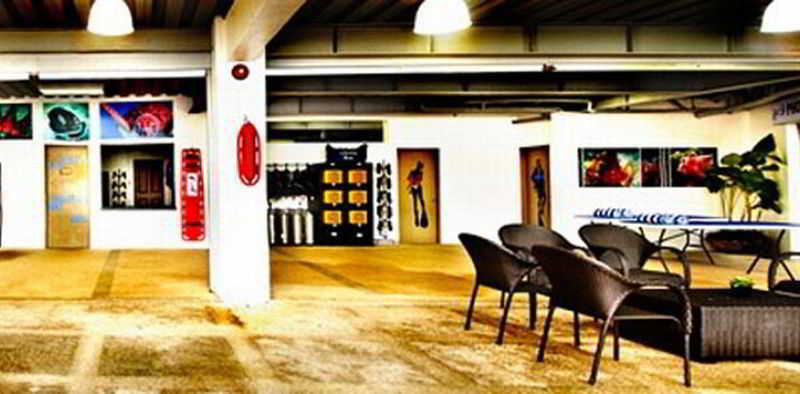 Hotel Aiyanar Beach And Dive Resort