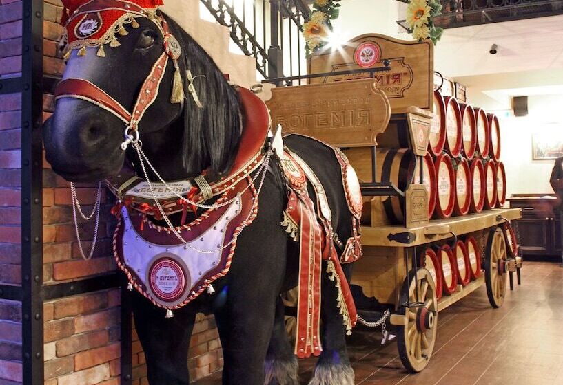 فندق Alesha Popovich Dvor