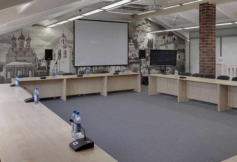 فندق Alesha Popovich Dvor