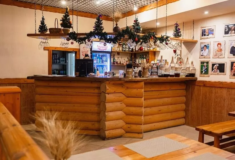 ホテル Alesha Popovich Dvor