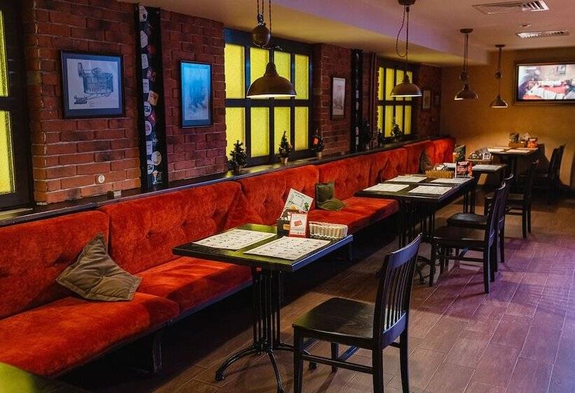 فندق Alesha Popovich Dvor