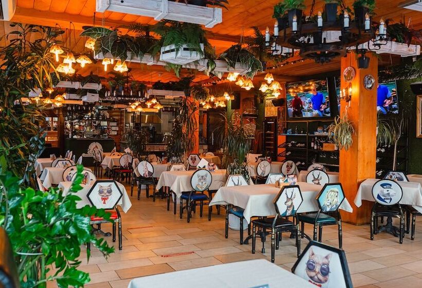 فندق Alesha Popovich Dvor