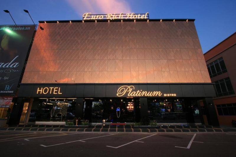 Artz Hotel Johor Bahru