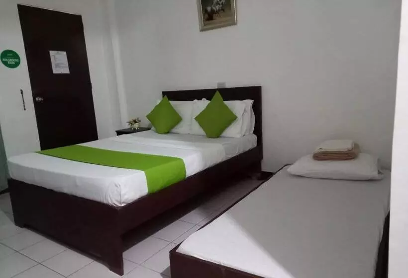 Отель Bans Beach Resort