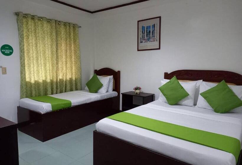 בית מלון כפרי Bans Beach Resort