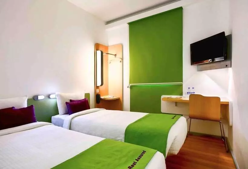 Отель Caspia Pro Greater Noida