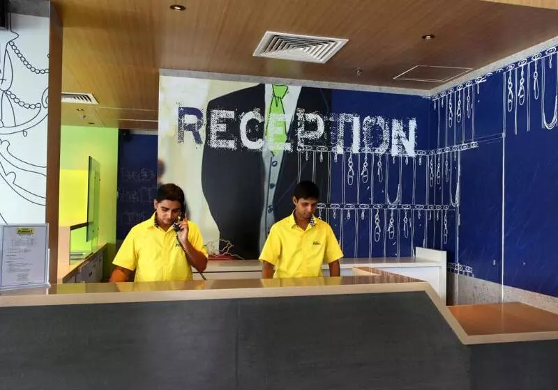 Отель Caspia Pro Greater Noida