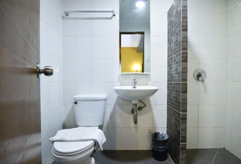 Hotel Express Inn   Mactan