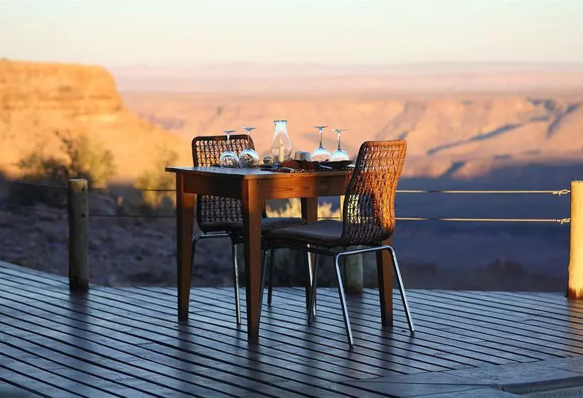 هتل Fish River Lodge