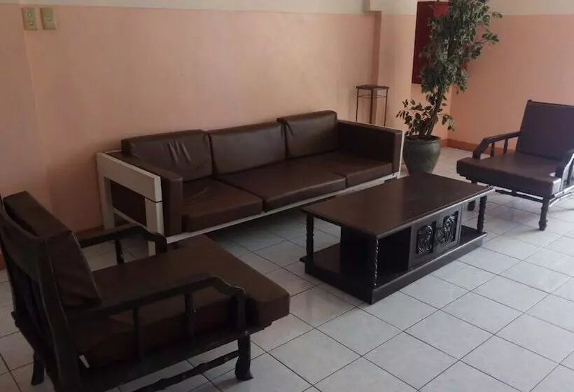 Fuente Hotel De Cebu