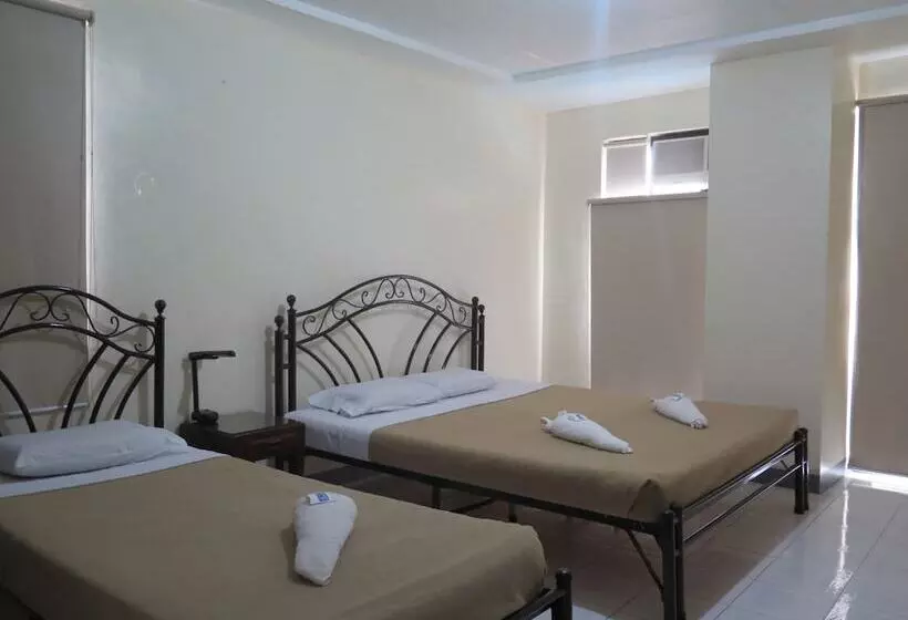 Fuente Hotel De Cebu