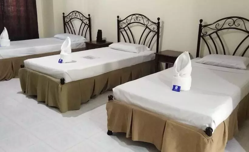 Fuente Hotel De Cebu