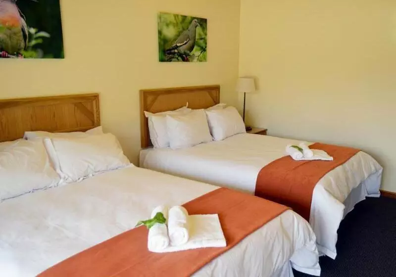 Отель Gooderson Monks Cowl Golf Resort