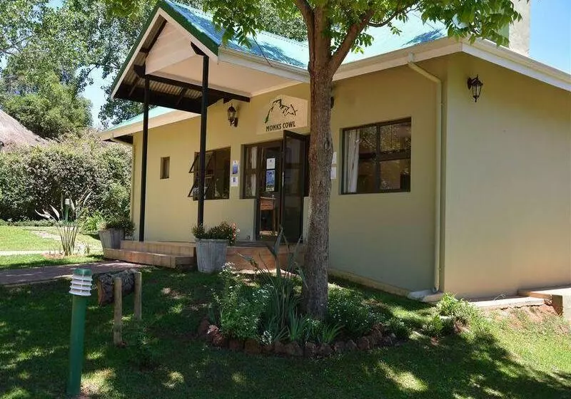 Отель Gooderson Monks Cowl Golf Resort