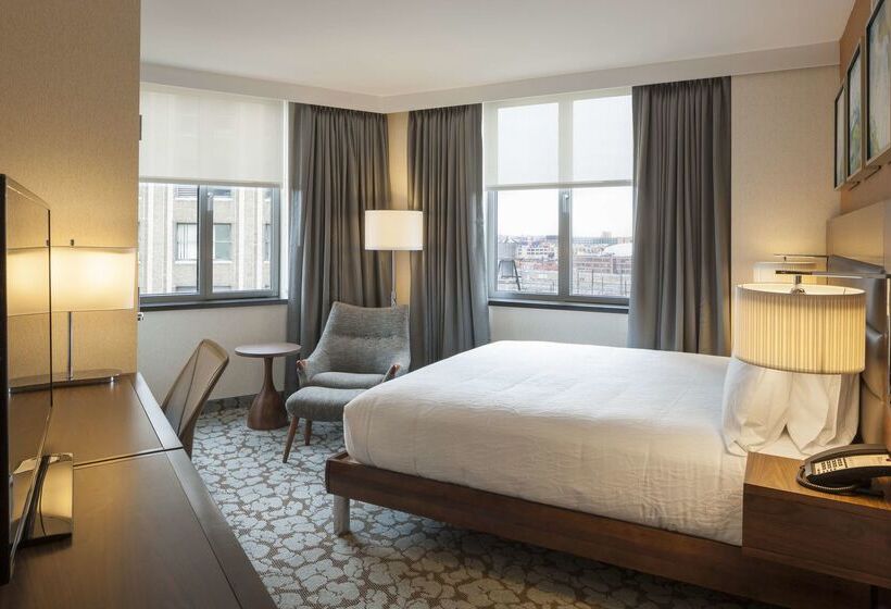 Отель Hilton Garden Inn Long Island City New York