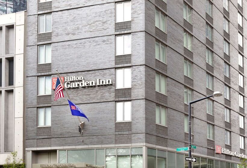 Отель Hilton Garden Inn Long Island City New York