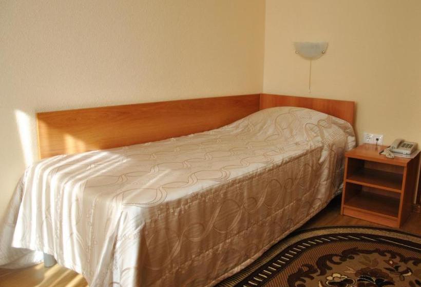 בית מלון כפרי Kavkaz