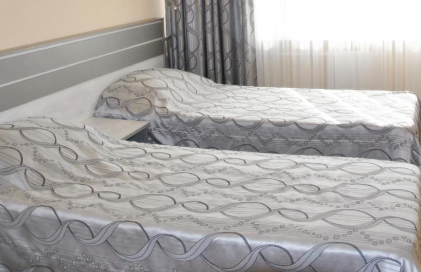 בית מלון כפרי Kavkaz