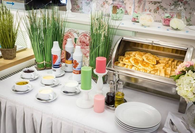 فندق Matreshka Plaza