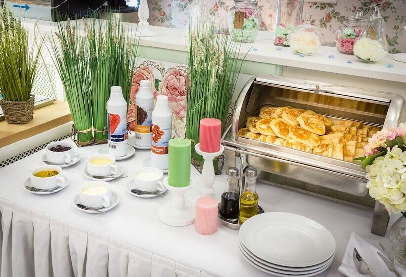 فندق Matreshka Plaza