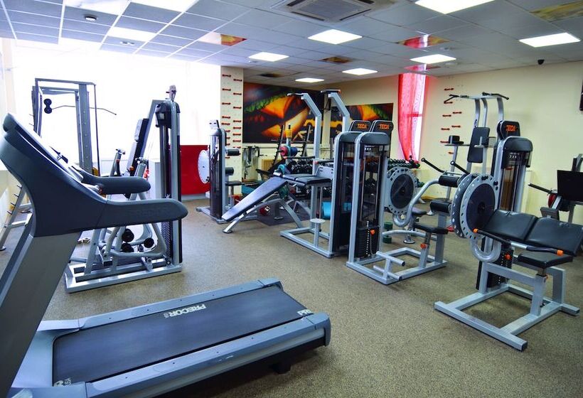 فندق Matreshka Plaza