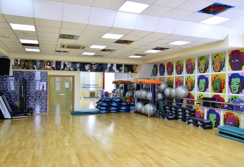 فندق Matreshka Plaza