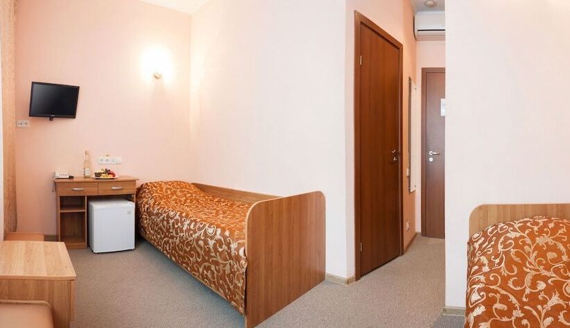 فندق Matreshka Plaza