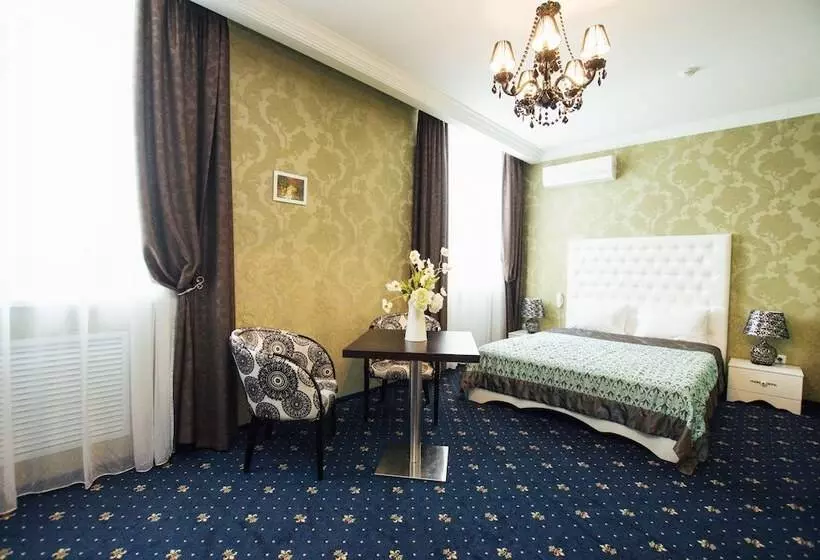 호텔 Matreshka Plaza